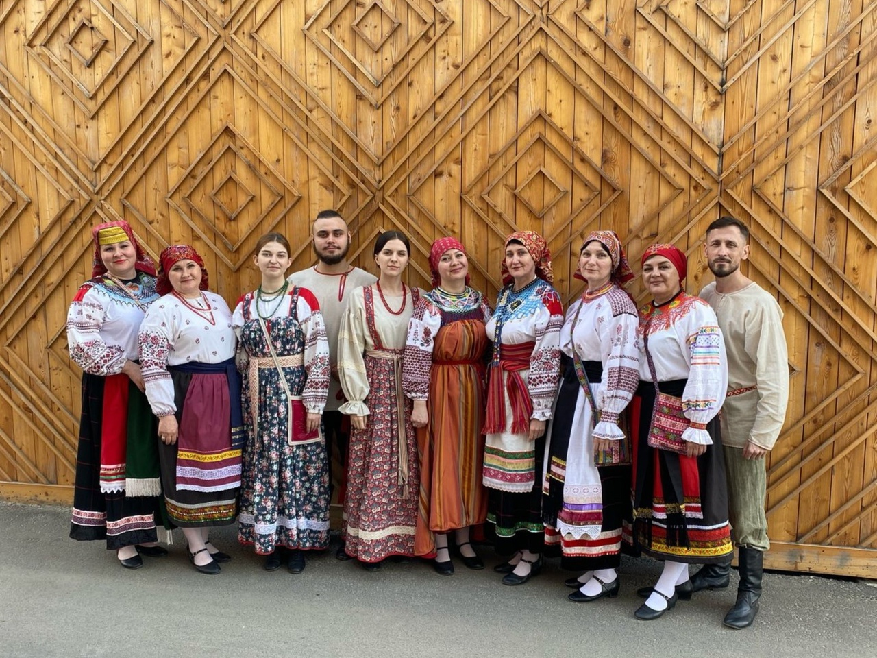 Народный вокальный ансамбль 